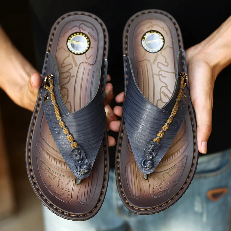Men's Summer Flip Flops 2026- Comfortable Sandals with Arch Support and Non Slip Sole Suitable for Outdoor Beach Swimming Pools