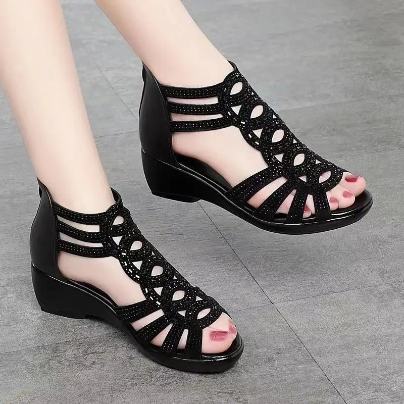 New Sandals Fashion Comfort Versatile Women Shoes Trendy Soft Water Diamond High Heels Casual Simple Commuting Roman Sandals