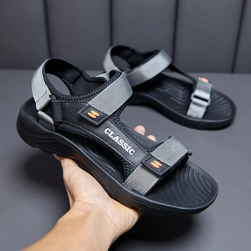 2025 New Men Sandals Summer Leisure Beach Holiday Sandals Men Shoes Outdoor Sneakers Male Retro Comfortable Casual Sandals Men