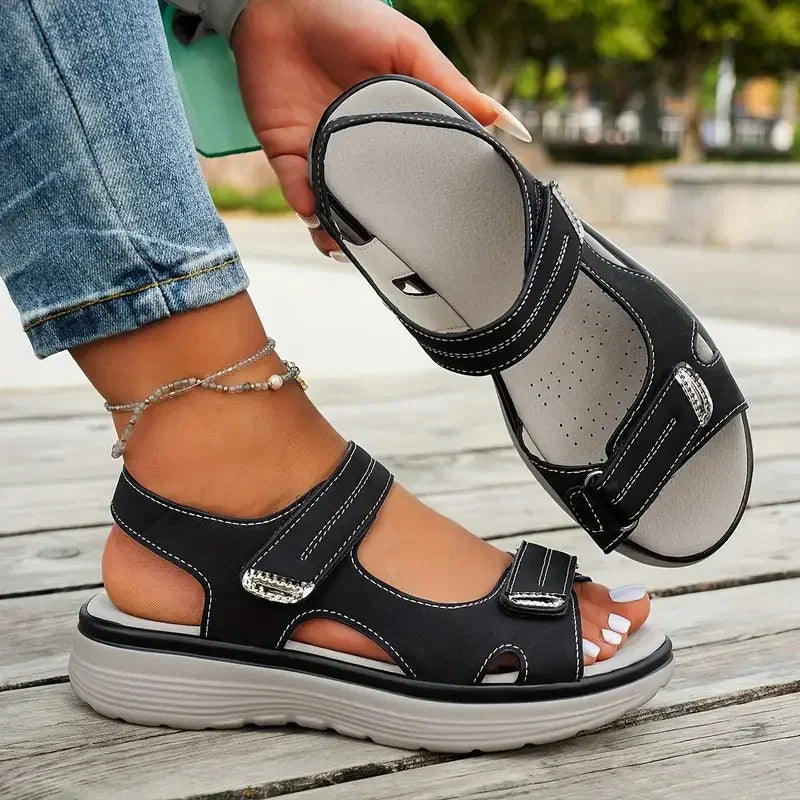 Summer Sandals Fashion Durable Sandals Ladies2026 New Travel Women Shoes Outdoor Beach Slippers Lightweight Platform Sandals