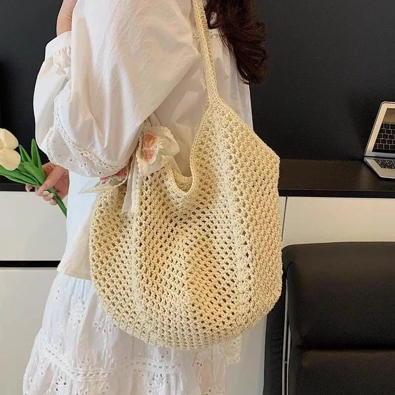 Beach Tote Bag Woven Large Capacity Designed for Women's Shoulder Comfort and Style