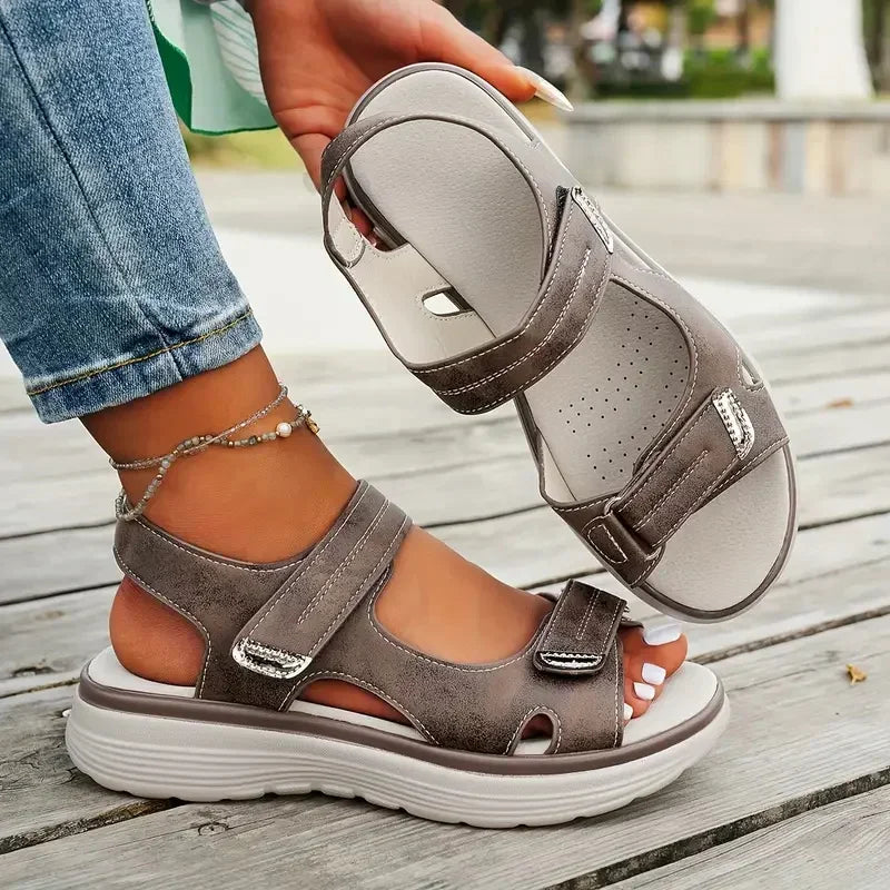 Summer Sandals Fashion Durable Sandals Ladies2026 New Travel Women Shoes Outdoor Beach Slippers Lightweight Platform Sandals