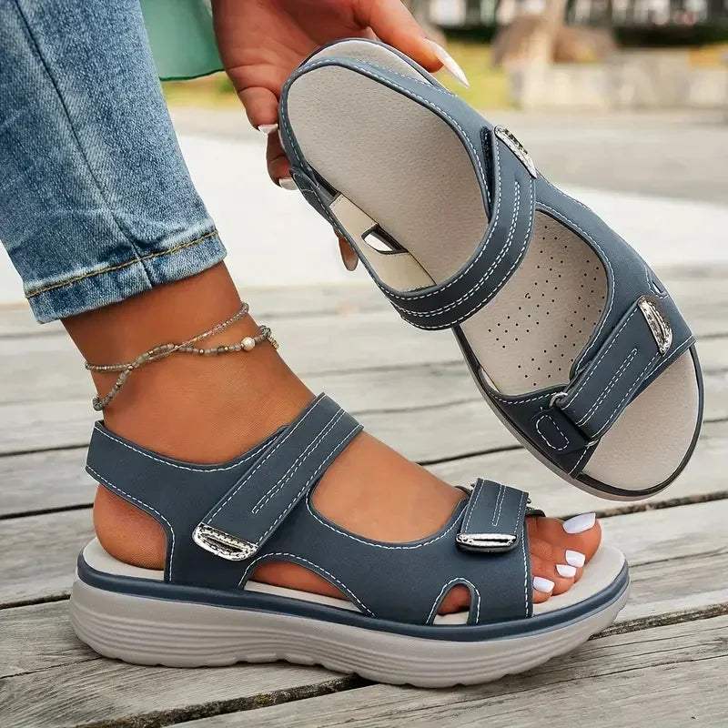 Summer Sandals Fashion Durable Sandals Ladies2026 New Travel Women Shoes Outdoor Beach Slippers Lightweight Platform Sandals