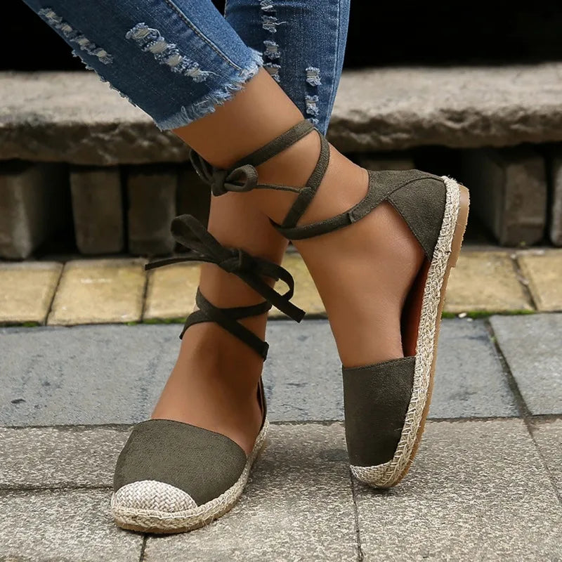 Designer Sandals for Women in Summer Fashion Round Toe Casual Flat Shoes Ankle Lace-up Rattan Woven Grass Roman Sandals