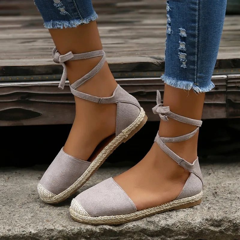 Designer Sandals for Women in Summer Fashion Round Toe Casual Flat Shoes Ankle Lace-up Rattan Woven Grass Roman Sandals
