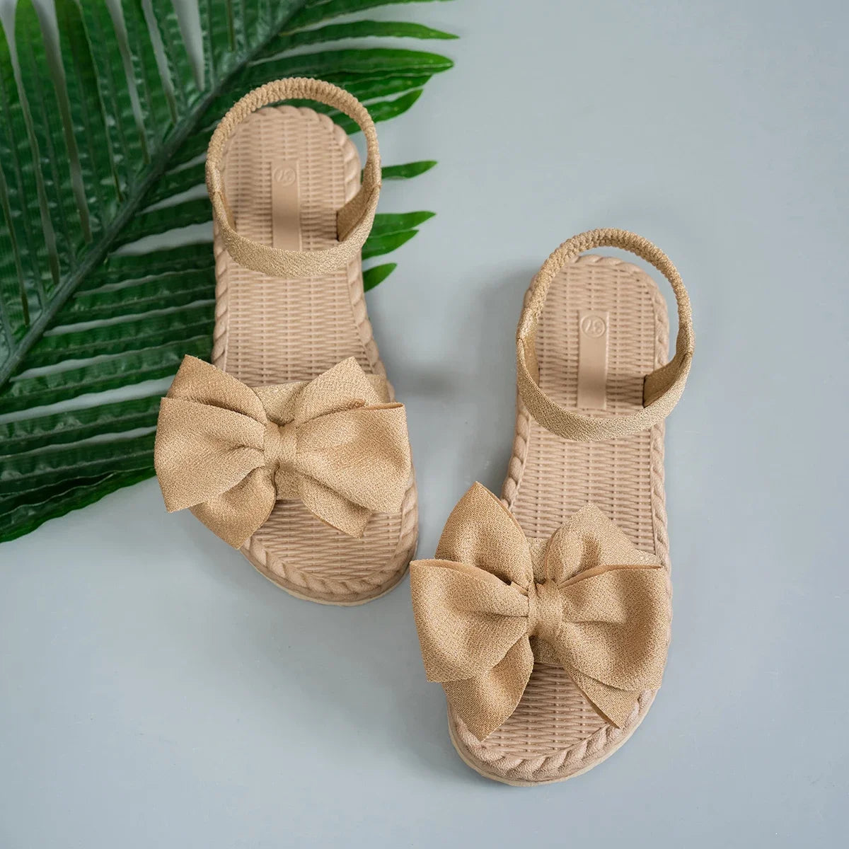 Women Sandals 2026 New Summer Lightweight Sandals Fashion Beach Casual Slippers Outdoor Bow Tie Flat Shoes Home Slides Women